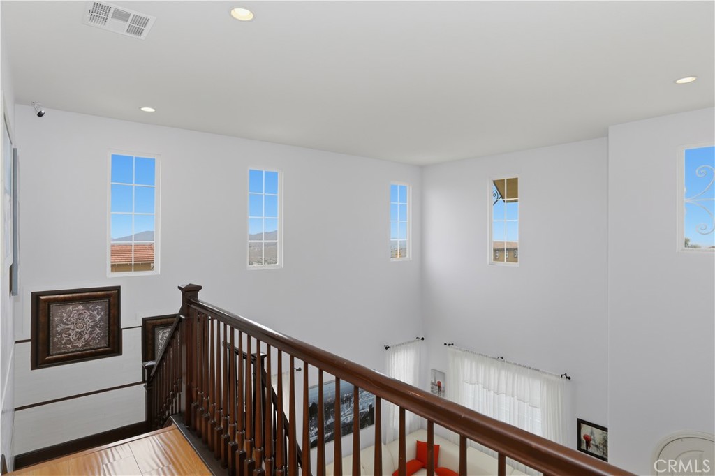15979 Skyridge Property Photo 26