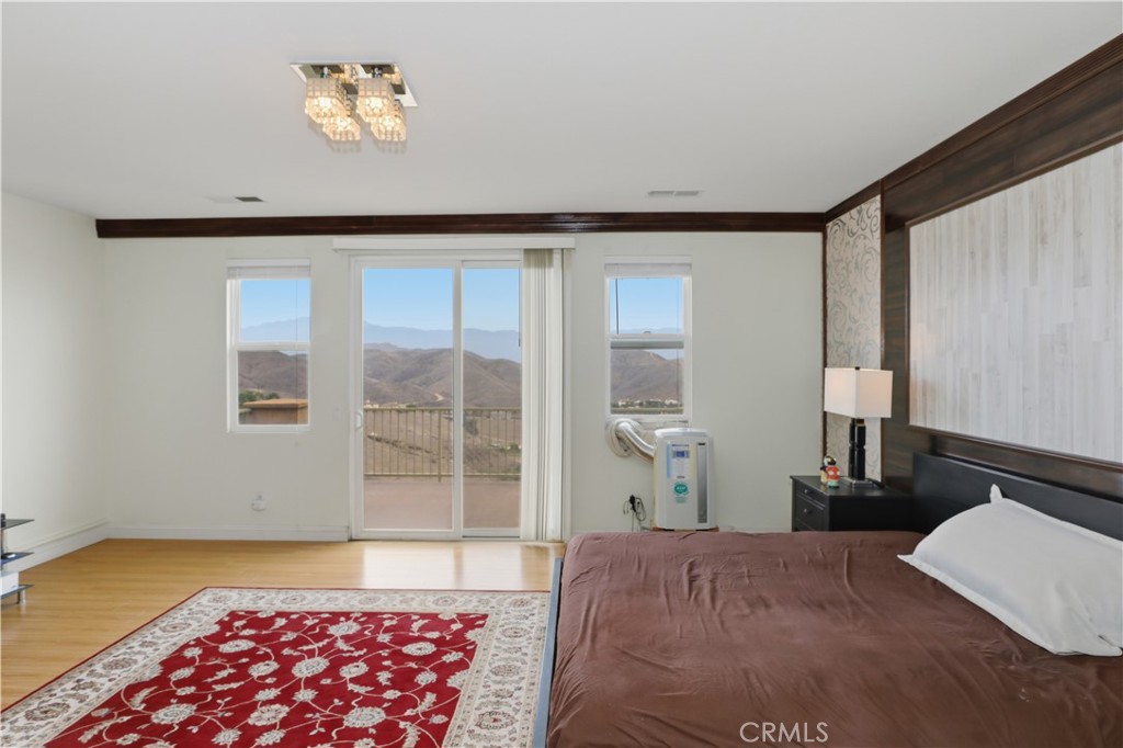 15979 Skyridge Property Photo 34