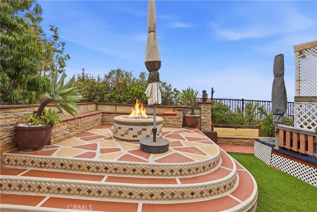 15979 Skyridge Property Photo 46