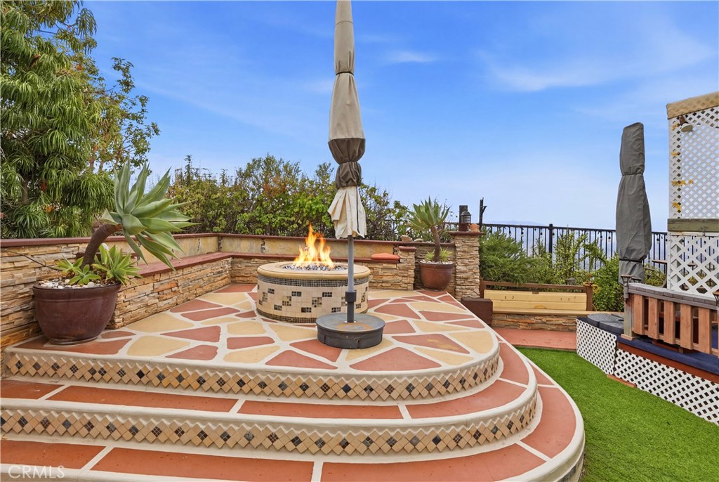 15979 Skyridge Property Photo 46