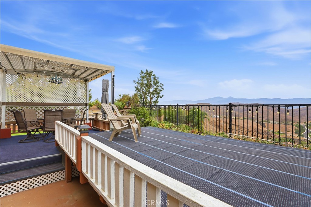 15979 Skyridge Property Photo 51