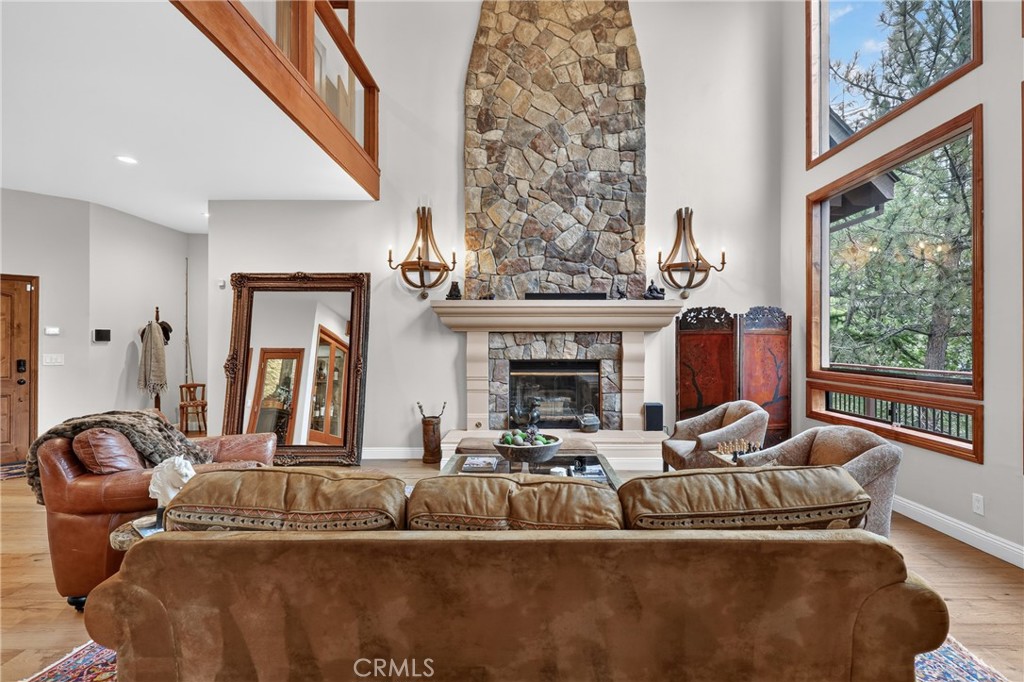 27779 West Shore Property Photo 6