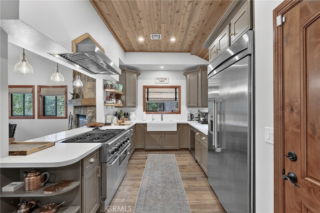27779 West Shore Property Photo 14
