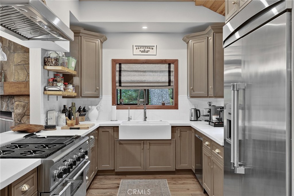 27779 West Shore Property Photo 18