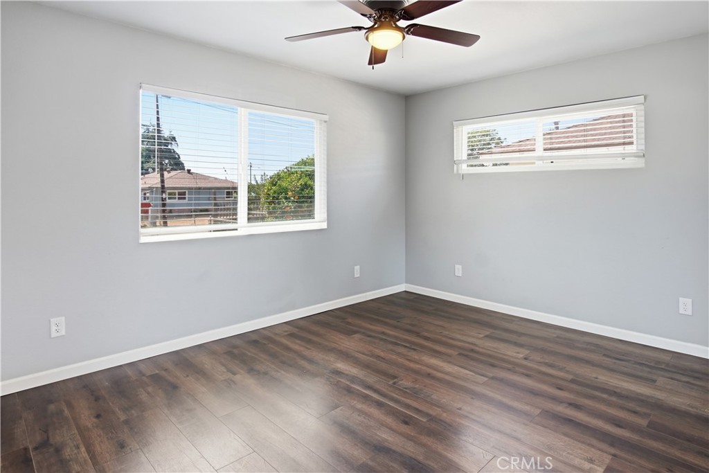 2367 Golden Avenue Property Photo 25