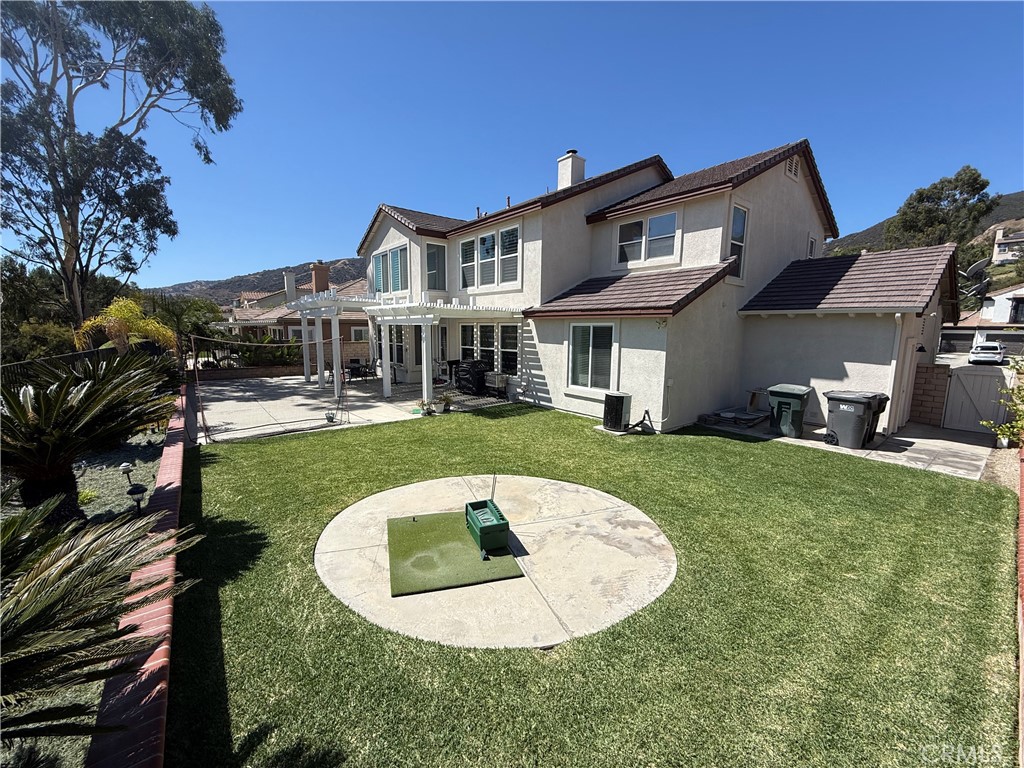 4459 Putting Green Property Photo 8