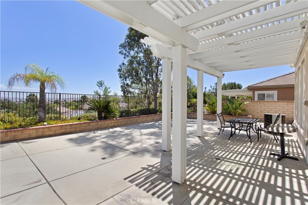 4459 Putting Green Property Photo 11