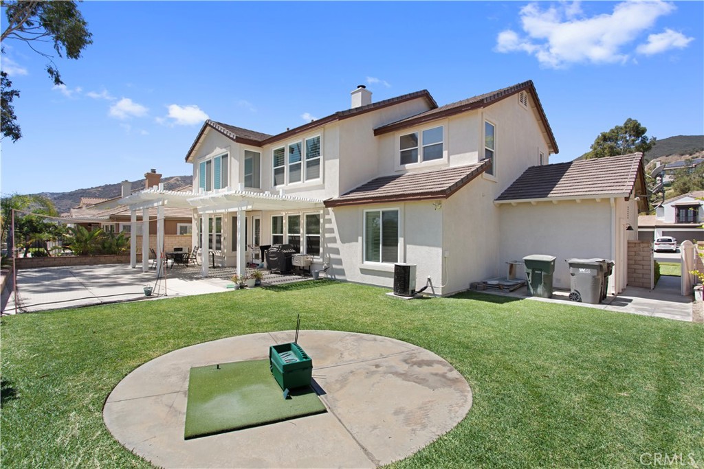 4459 Putting Green Property Photo 15