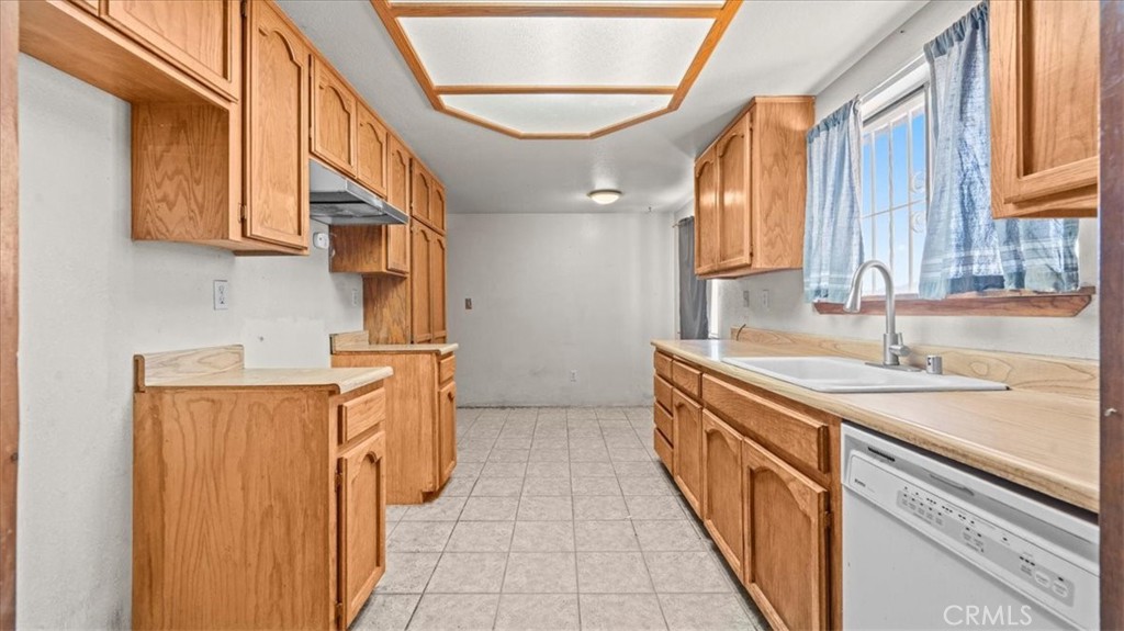 22935 Standing Rock Property Photo 10