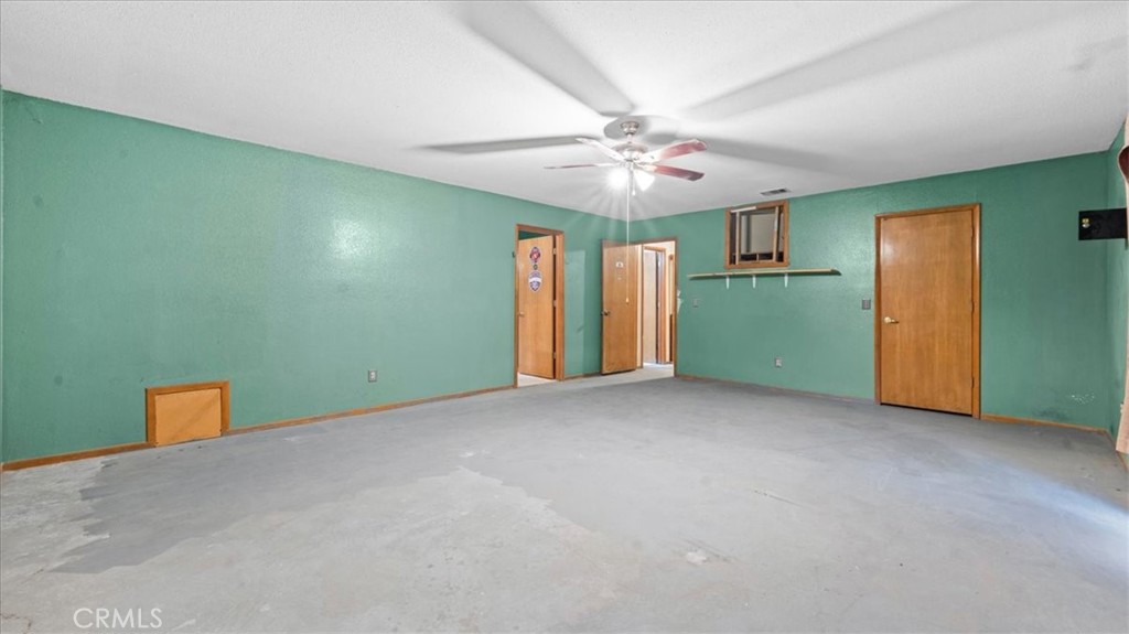 22935 Standing Rock Property Photo 13