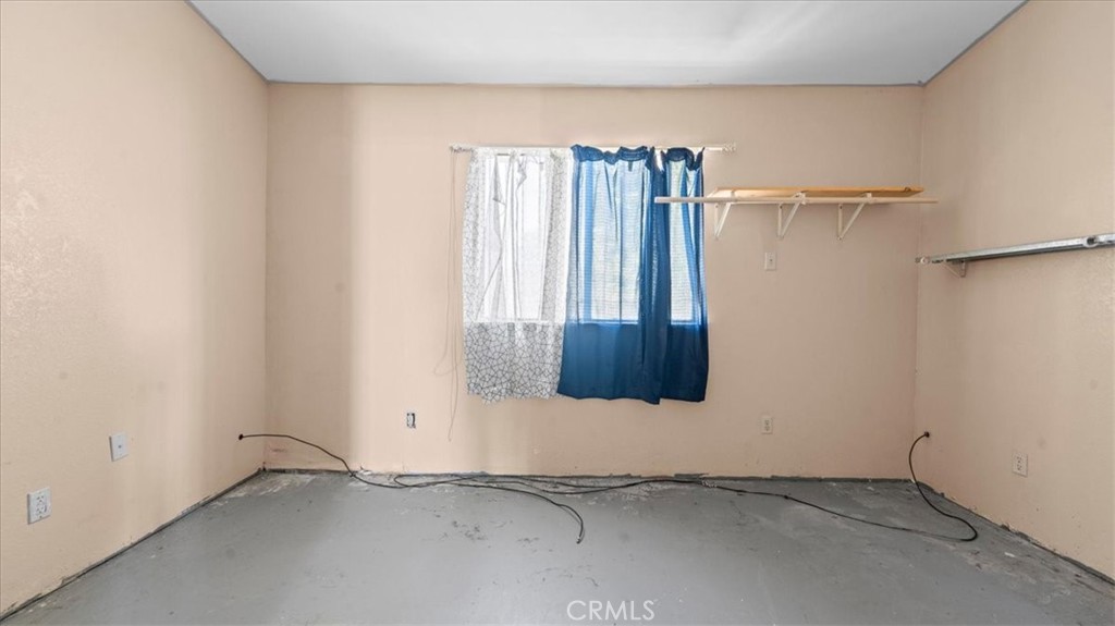 22935 Standing Rock Property Photo 17