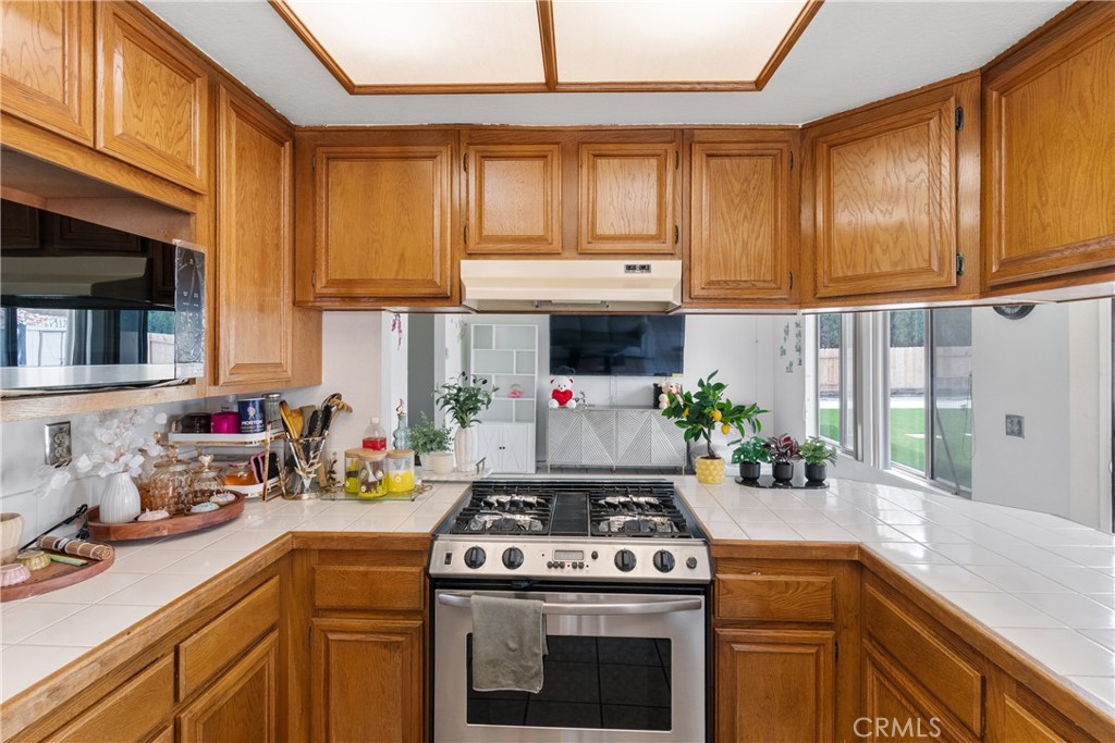 37443 Yorkshire Drive Property Photo 16
