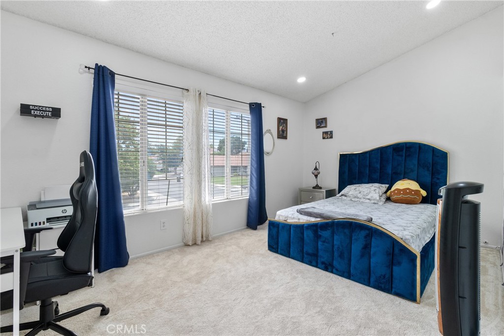 37443 Yorkshire Drive Property Photo 24
