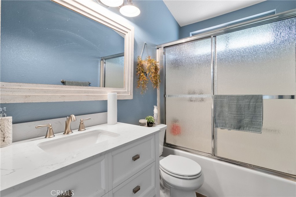 37443 Yorkshire Drive Property Photo 34
