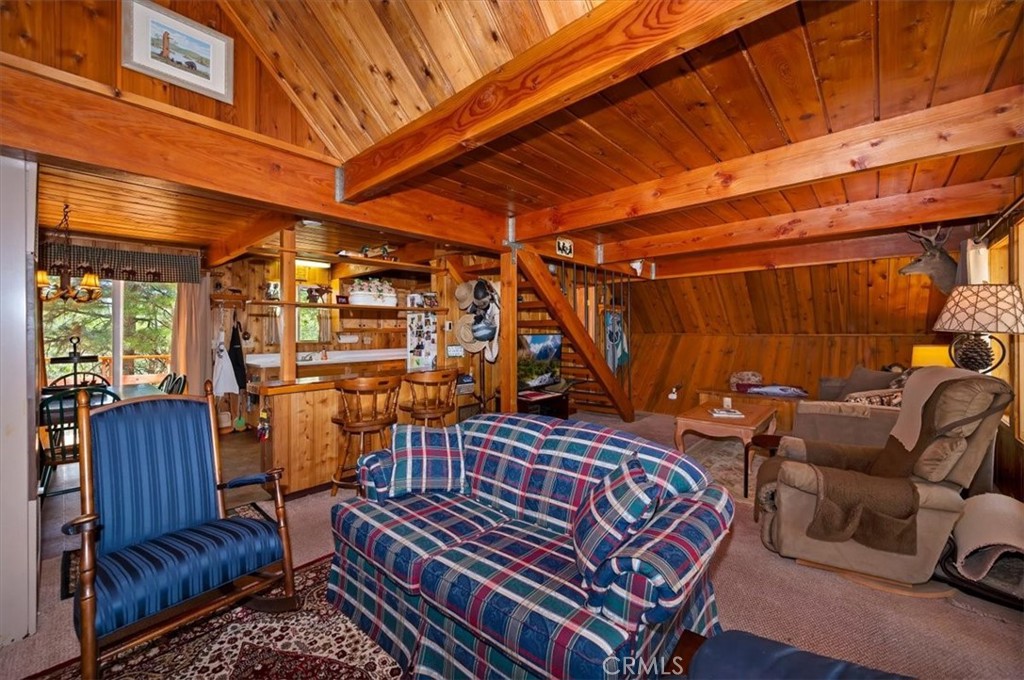 1710 Canyon Crest Property Photo 10
