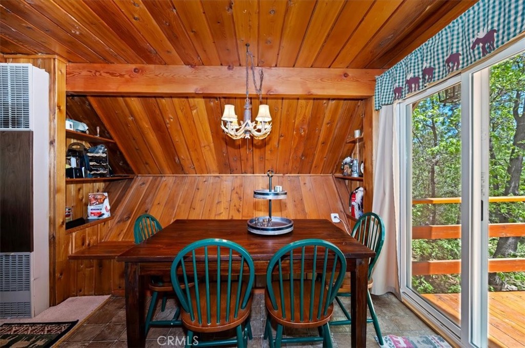 1710 Canyon Crest Property Photo 14