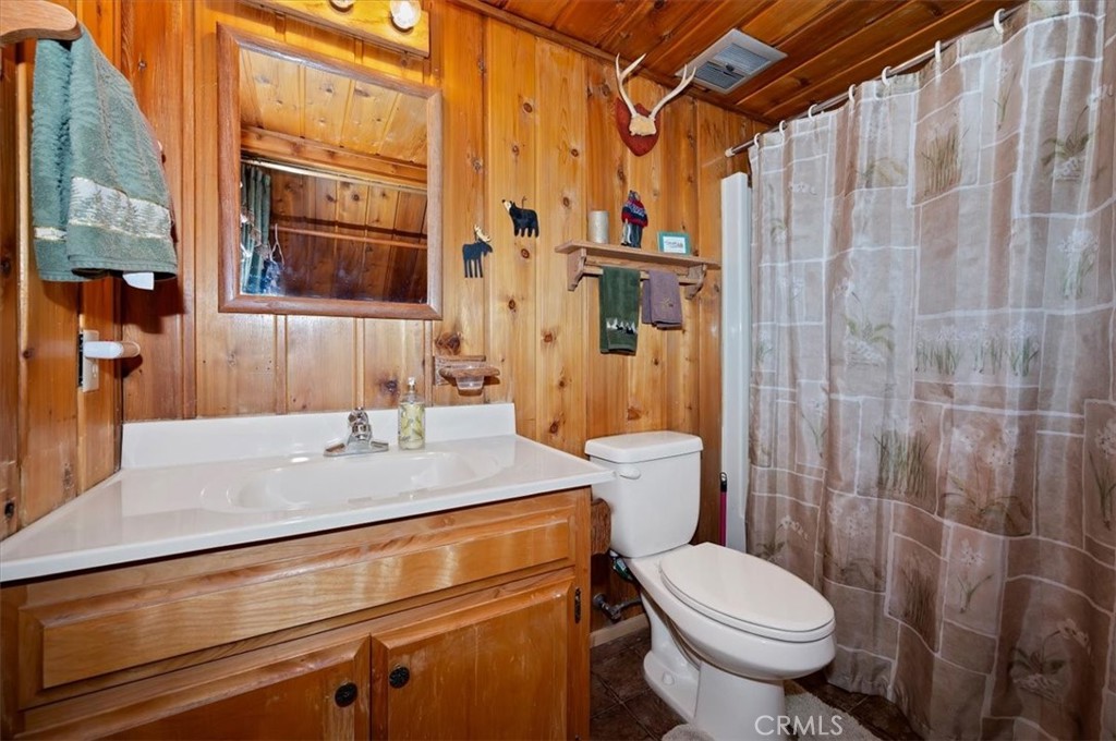 1710 Canyon Crest Property Photo 16