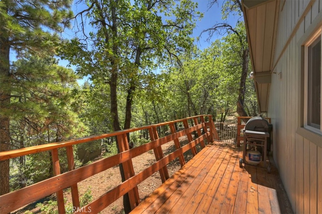 1710 Canyon Crest Property Photo 26