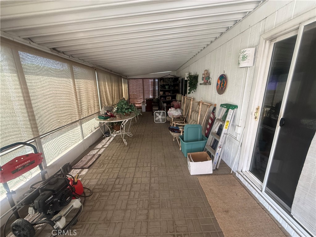 42 Coble Dr Property Photo 8