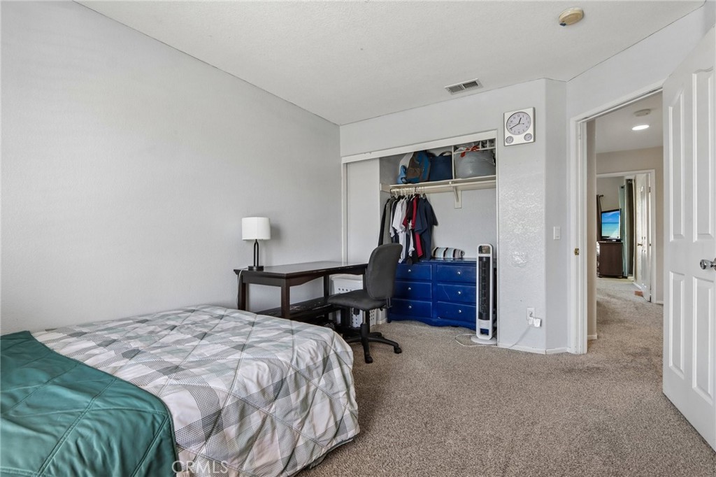41905 Driver Lane Property Photo 25