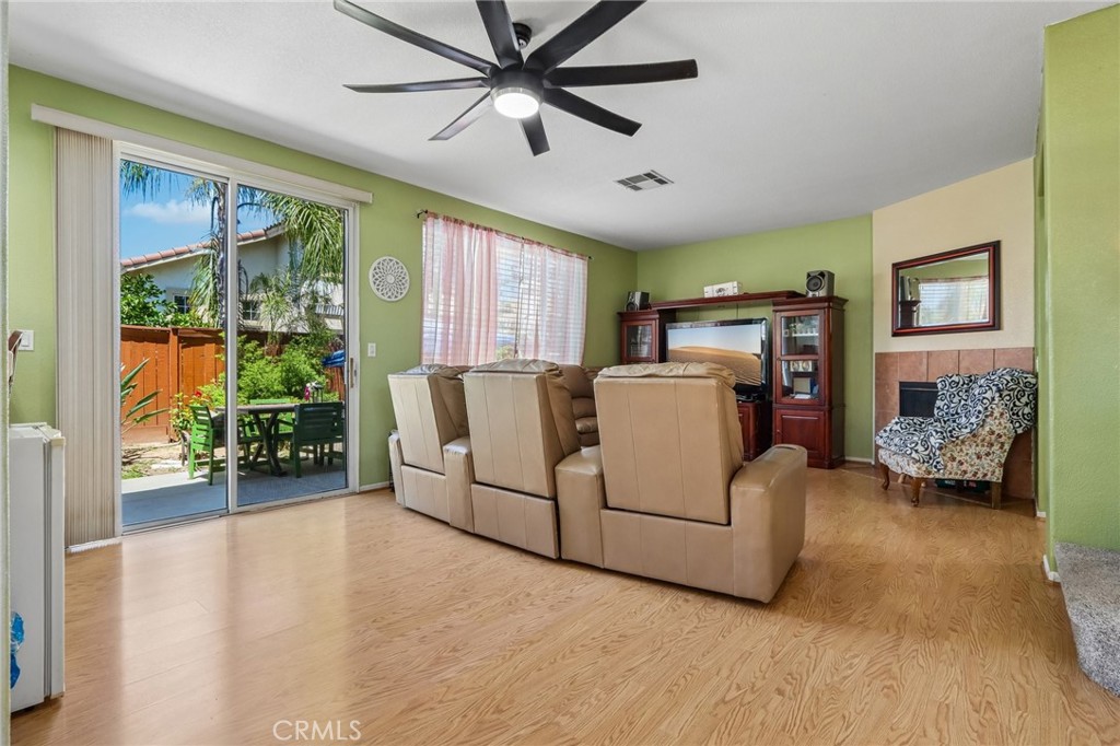 41905 Driver Lane Property Photo 34