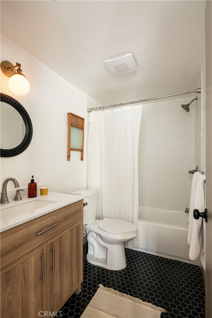 25807 State Highway 189 Property Photo 9