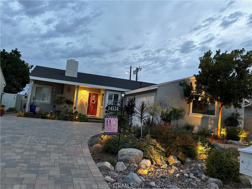 14534 Rimgate Property Photo 4