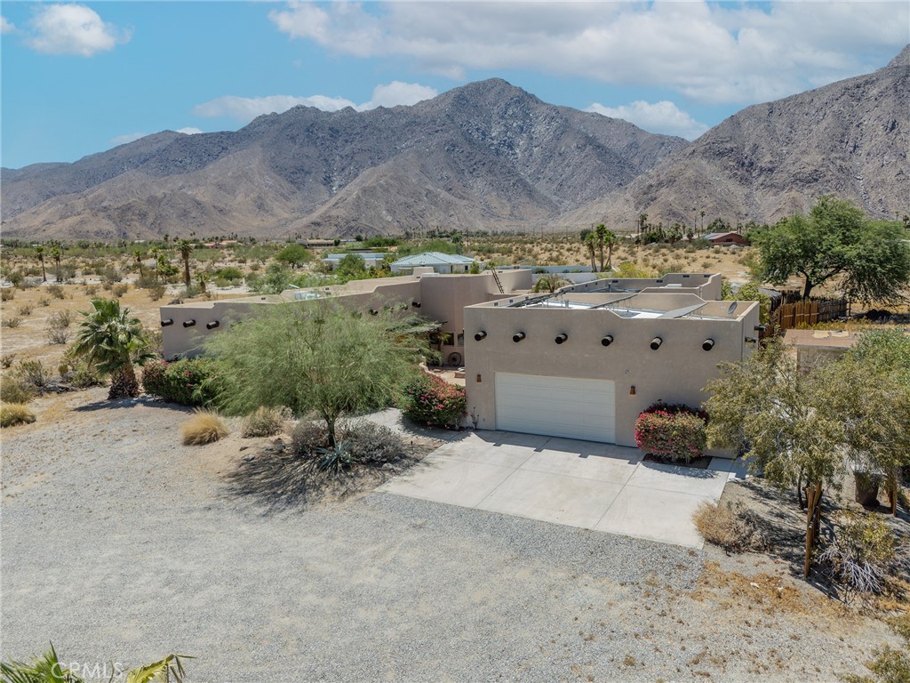 187 Verbena Property Photo 4