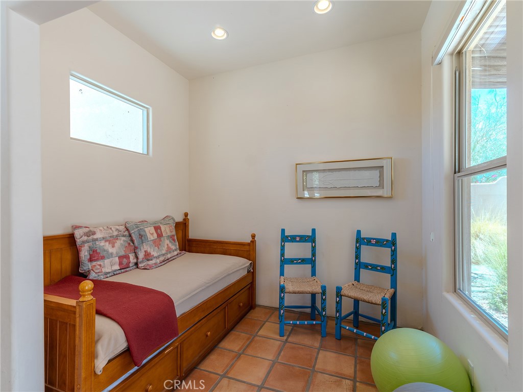 187 Verbena Property Photo 38
