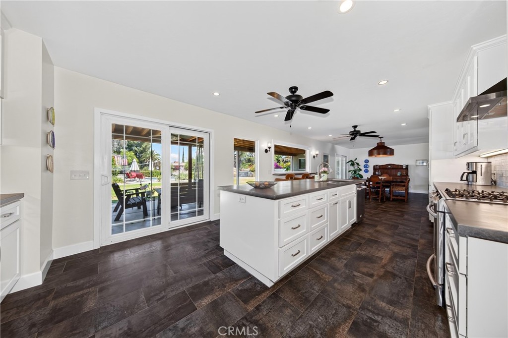 645 Los Altos Property Photo 10