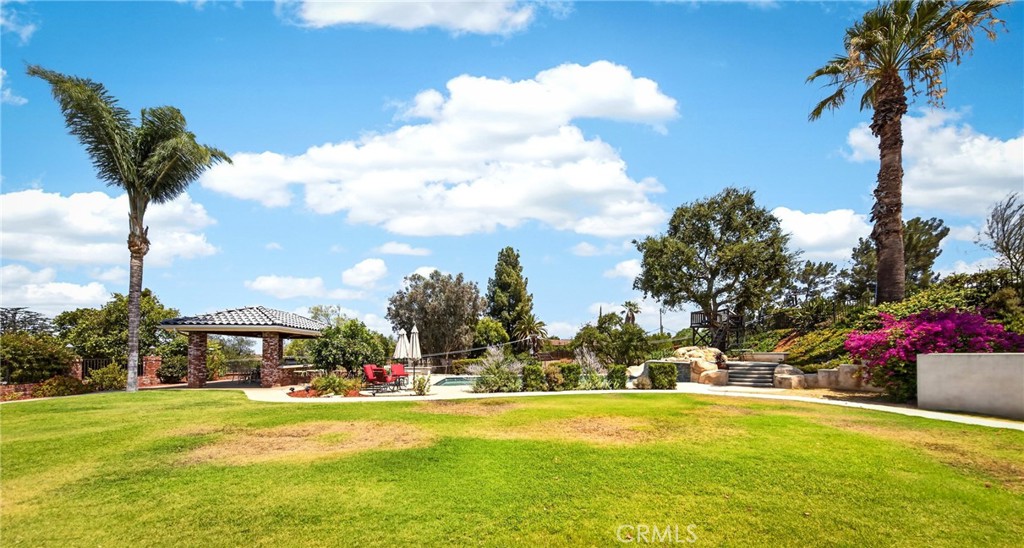 645 Los Altos Property Photo 29