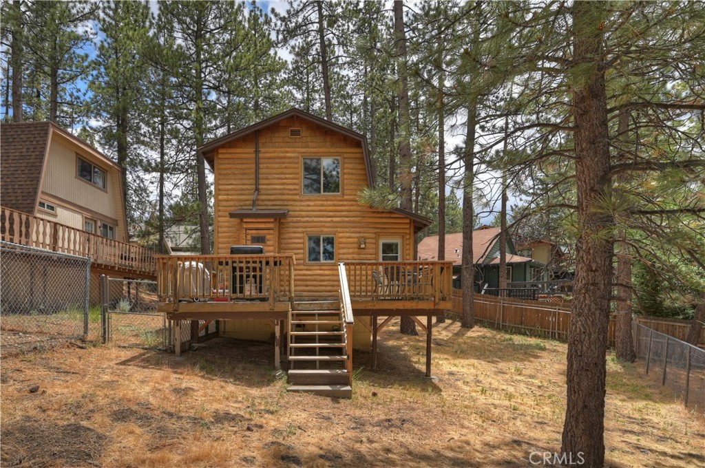 718 Silver Tip Property Photo 5