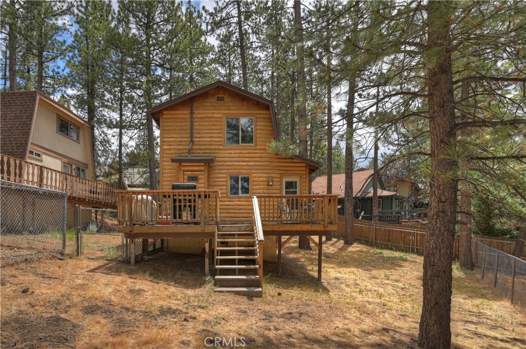 718 Silver Tip Property Photo 5