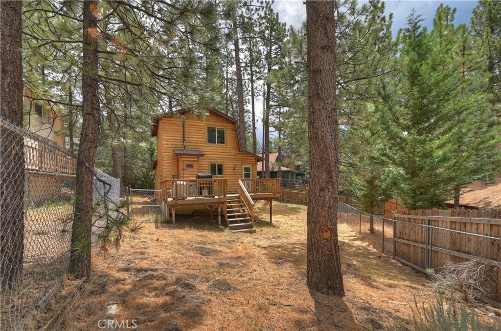 718 Silver Tip Property Photo 29