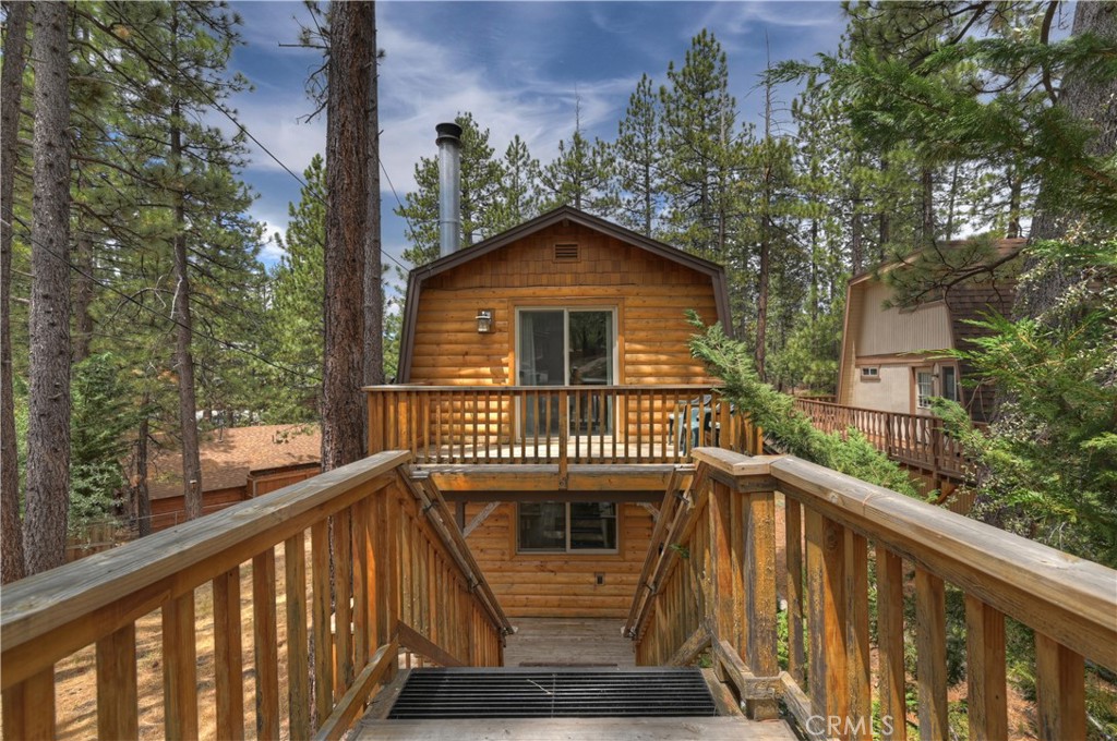 718 Silver Tip Property Photo 35