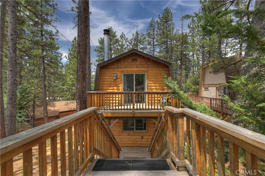 718 Silver Tip Property Photo 35