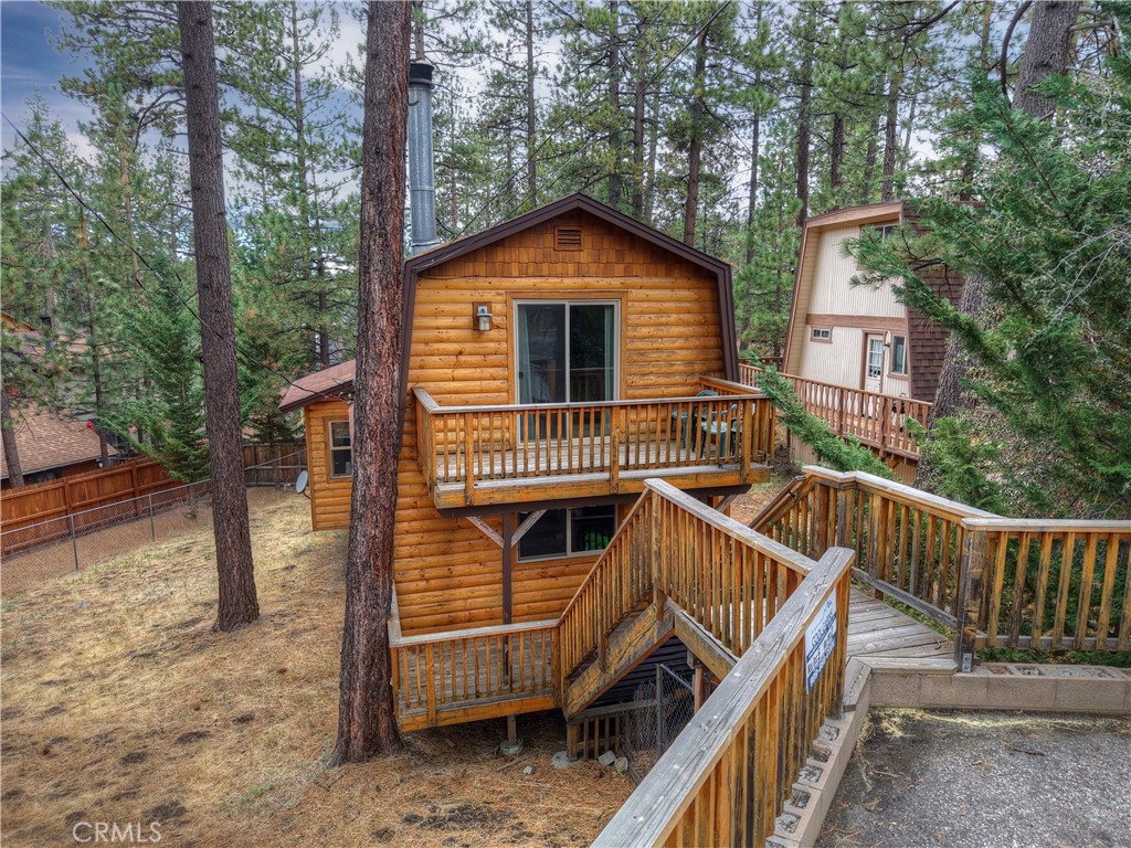 718 Silver Tip Property Photo 36
