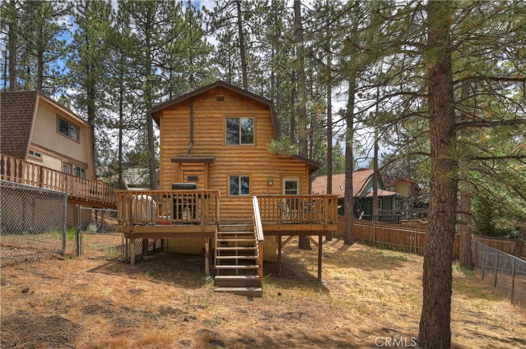 718 Silver Tip Property Photo 38