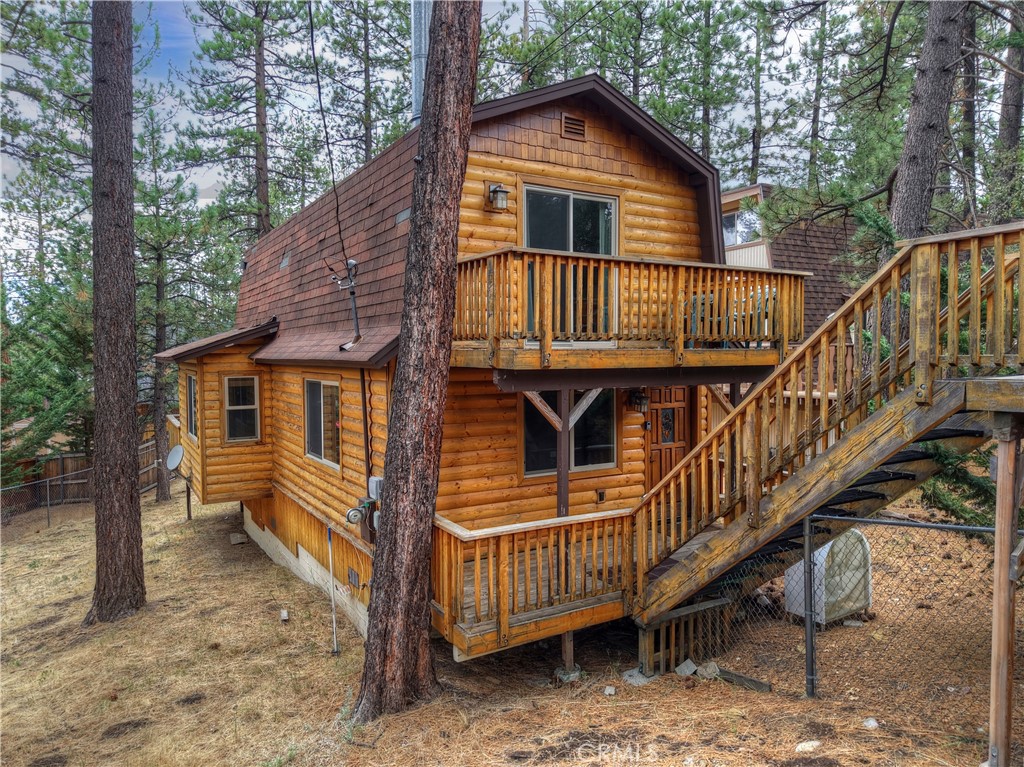 718 Silver Tip Property Photo 40