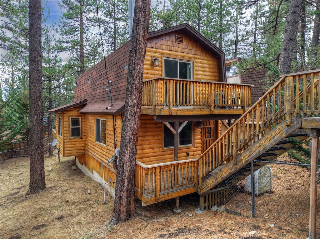 718 Silver Tip Property Photo 40