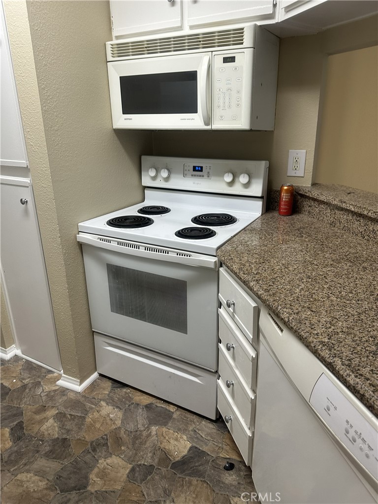 10655 Lemon 1204 Property Photo 9