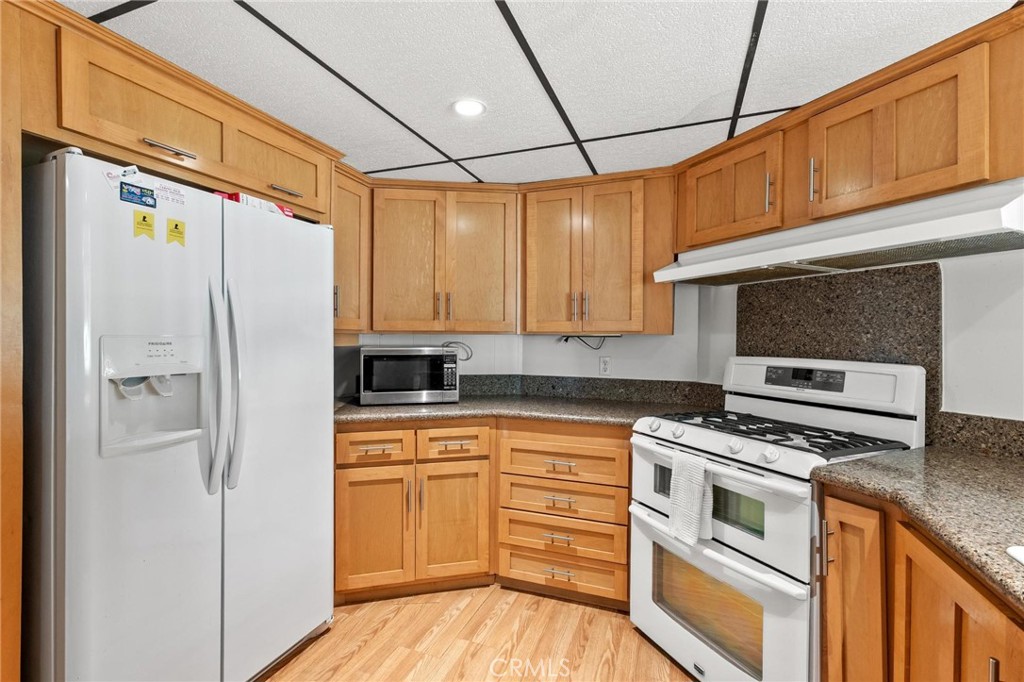 9423 Corbie Court Property Photo 18