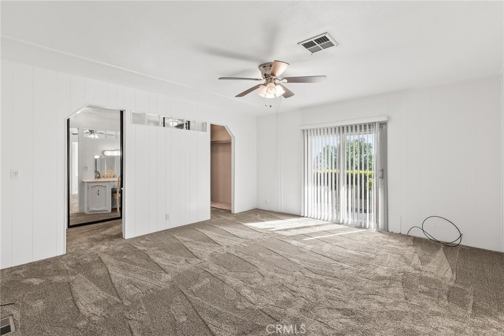 9423 Corbie Court Property Photo 29