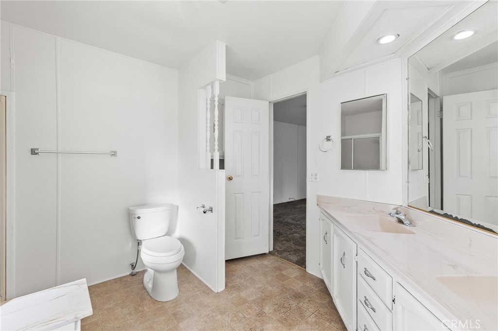 9423 Corbie Court Property Photo 34