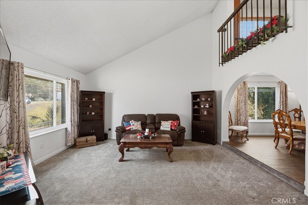 6801 Rycroft Drive Property Photo 8
