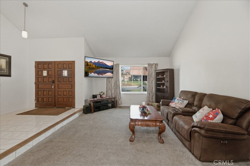6801 Rycroft Drive Property Photo 10