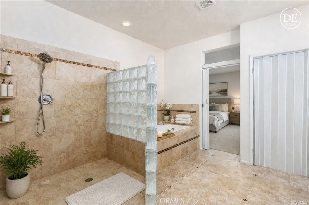 1469 Adam Property Photo 13
