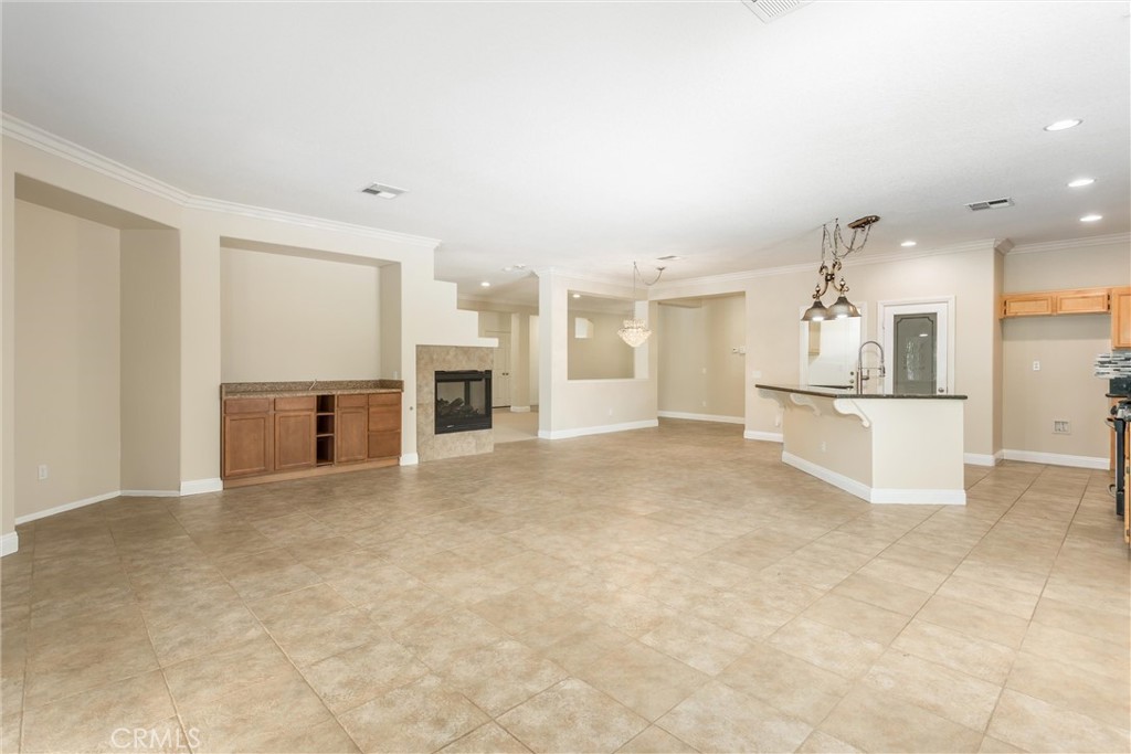 1469 Adam Property Photo 14