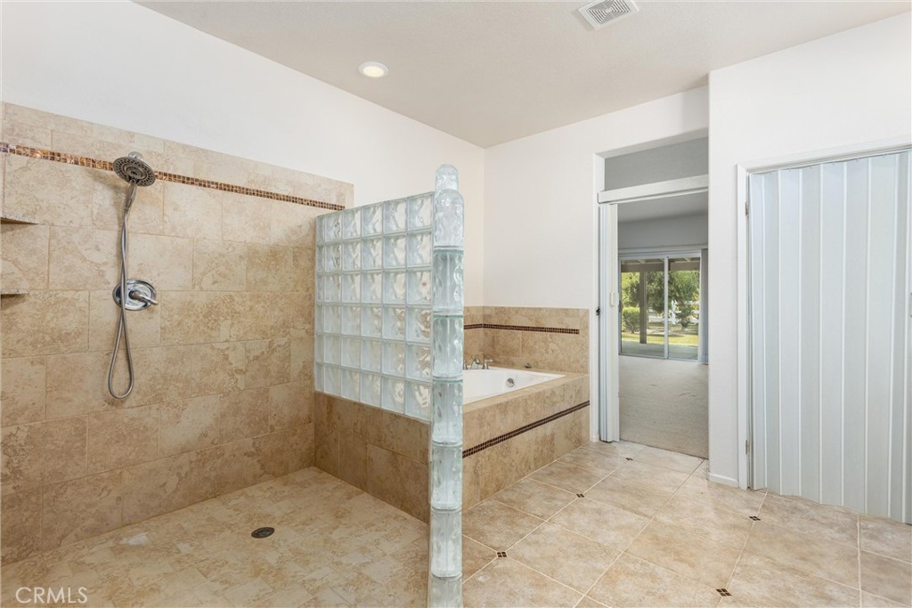 1469 Adam Property Photo 35