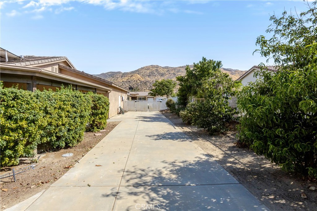 1469 Adam Property Photo 42